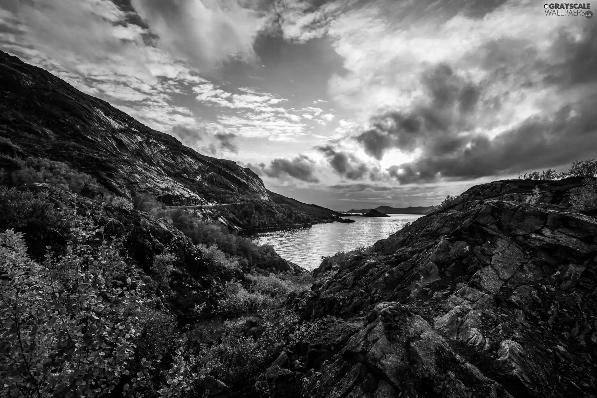 Mountains, lakes, clouds, coast