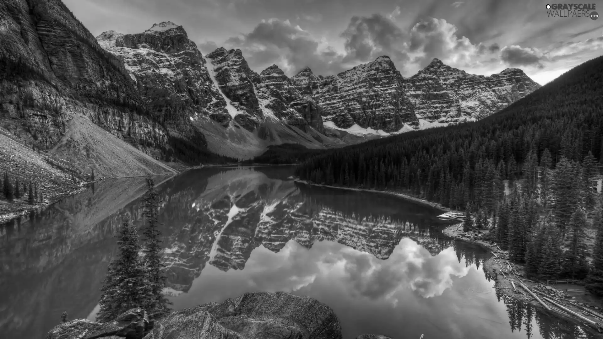 Mountains, lake