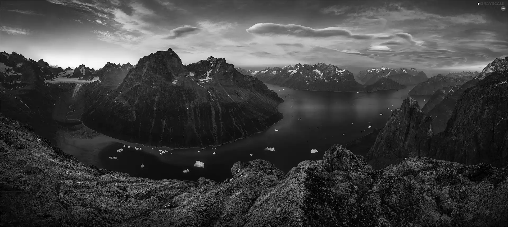 Mountains, lake