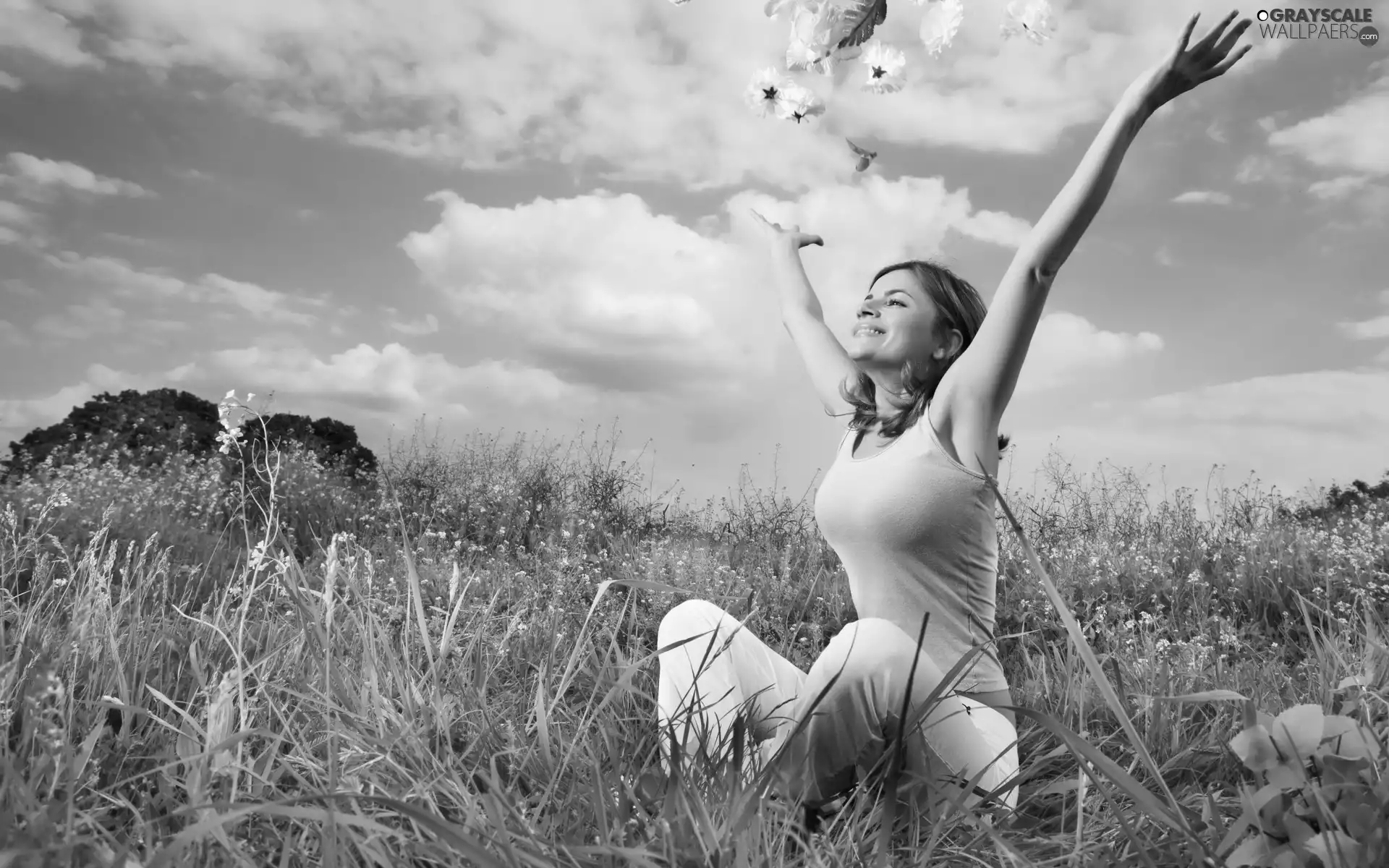 satisfied, grass, Sky, Women